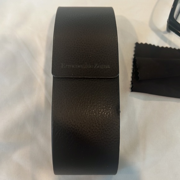 Ermenegildo Zegna optical glasses in good condition. - Picture 5 of 6